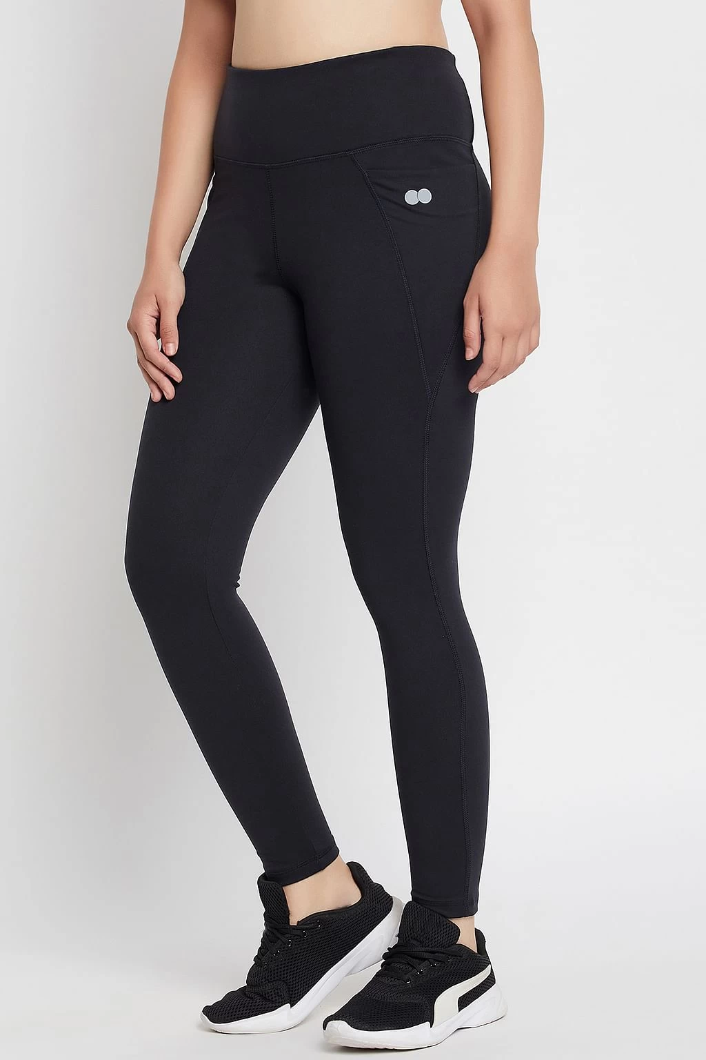 High Rise 3-Pocket Active Tights In Black - Image 3