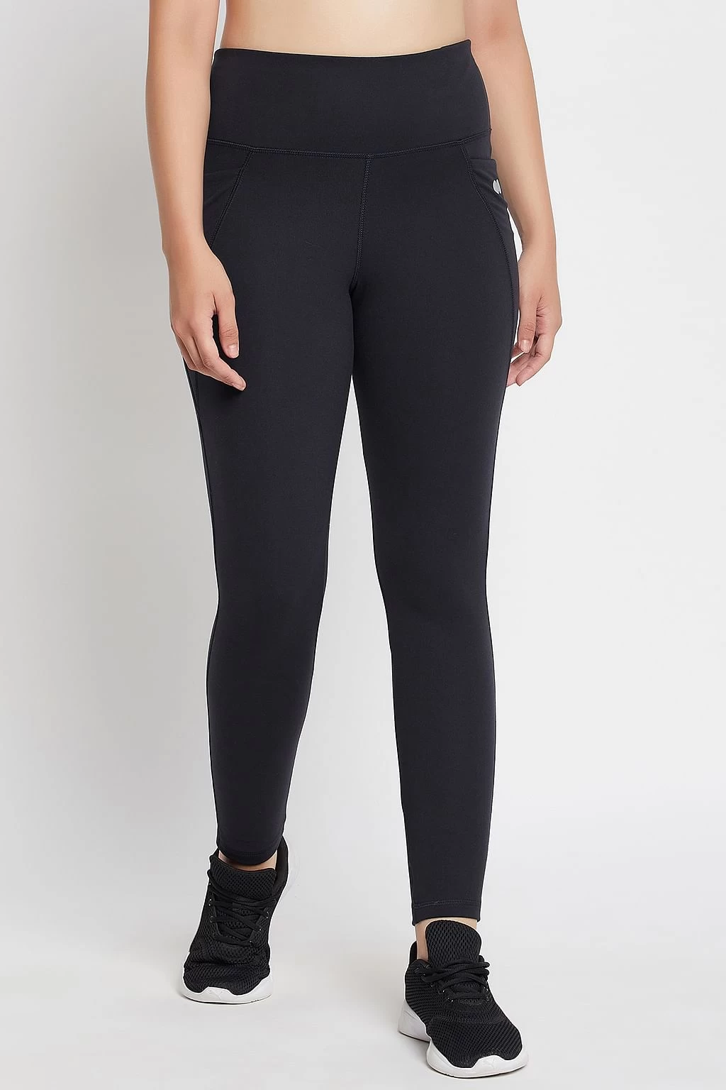 High Rise 3-Pocket Active Tights In Black - Image 2