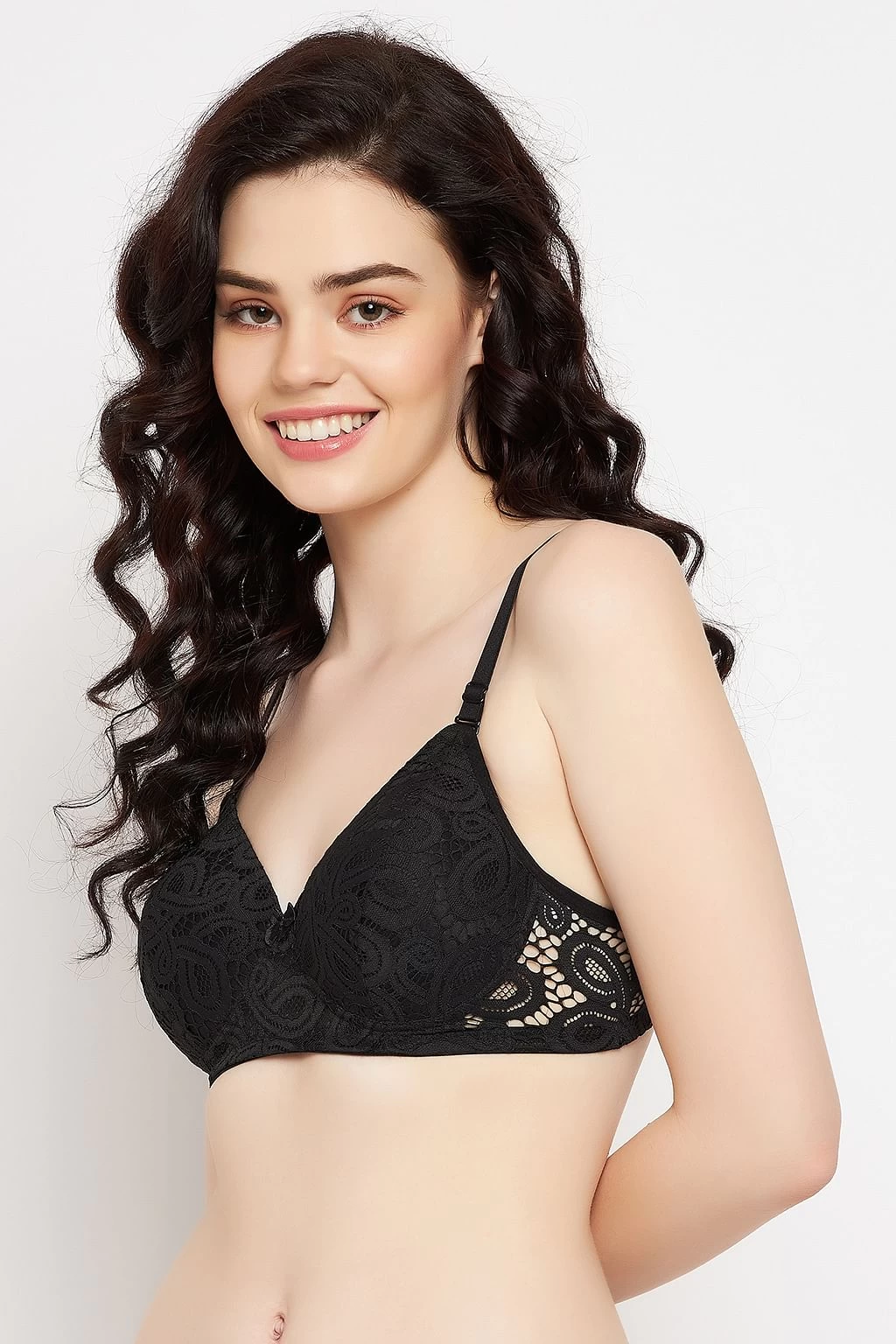 Padded Non-Wired Full Cup Multiway Bra In Black - Lace - Image 3
