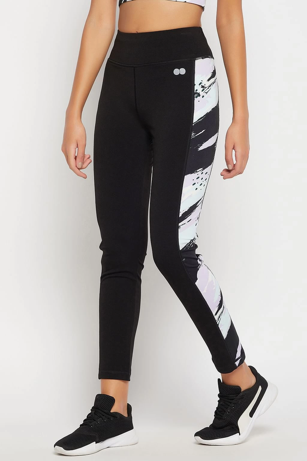 High-Rise Active Tights In Black With Side Panels With Side Pocket - Image 3